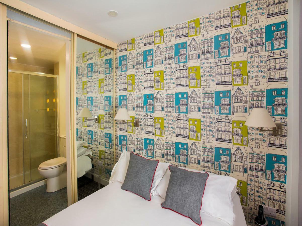 Oyo Lifestyle Hotel Sea Breeze Hove Extérieur photo